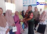 Babinsa Koramil 09/NL Bantu Kelancaran Penyaluran BLT-DD Kepada Masyarakat Desa