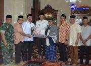 Rudy Susmanto dan Jaro Ade  Kompak Salurkan Stimulus buat Masjid di Tiap Kecamatan di Kabupaten Bogor