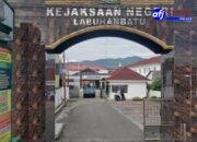 Amnesia Berjamaah di Kejari Labuhanbatu: Tiga Bulan Laporan Dusun Fiktif Mengendap, Terindikasi Ada Aroma Kemesraan Terjalin.