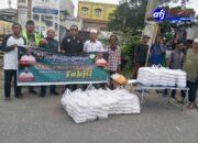 KPI Cabang Belawan Bagikan Takjil Pada Masyarakat Belawan Untuk Berbuka Puasa